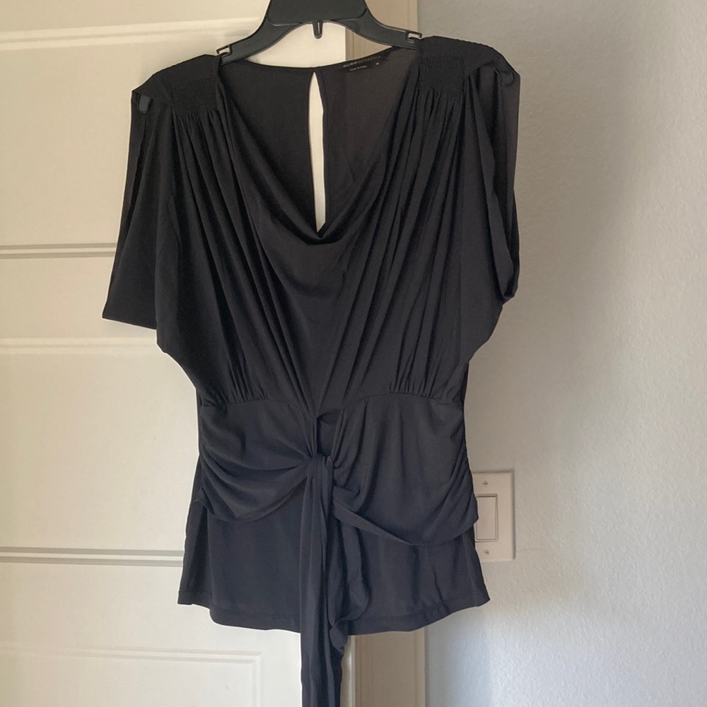 BCBG Maxazria short sleeve tie front top. Dark navy.
